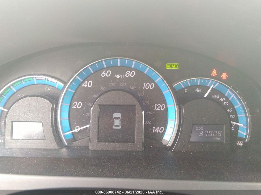 2014 TOYOTA CAMRY HYBRID LE/XLE/SE LIMITED EDITION - 4T1BD1FK2EU129073