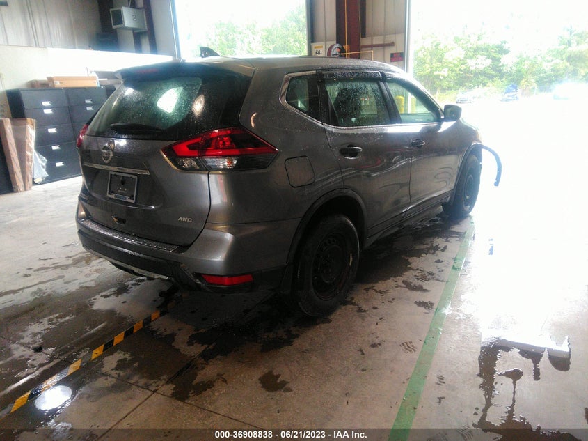 VIN KNMAT2MV2JP506662 2018 NISSAN ROGUE S