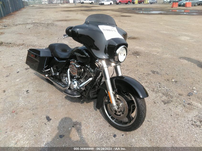 2013 HARLEY-DAVIDSON FLHX STREET GLIDE - 1HD1KBM11DB656391