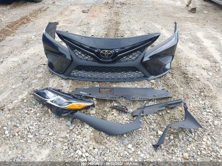 2018 TOYOTA CAMRY LE/SE/XLE/L - 4T1B11HK4JU669802