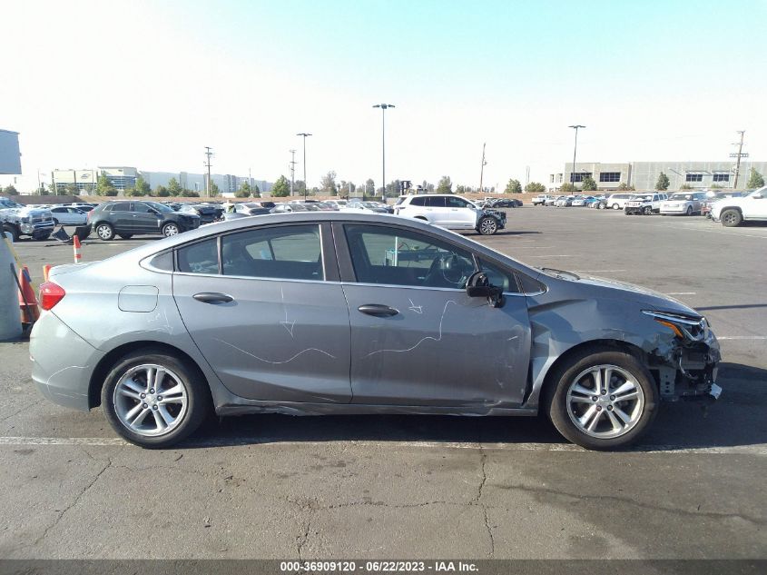 2018 CHEVROLET CRUZE LT - 1G1BE5SM2J7132010