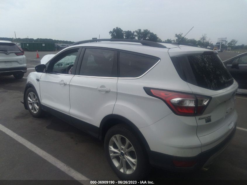 2018 FORD ESCAPE SE - 1FMCU9GD0JUA93431