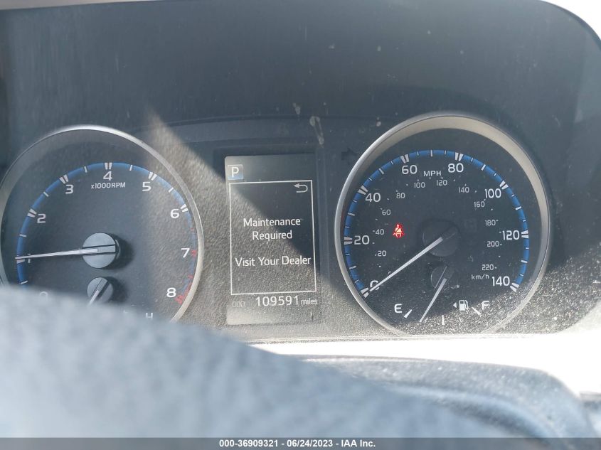 2017 TOYOTA RAV4 LE - JTMZFREV4HJ700222