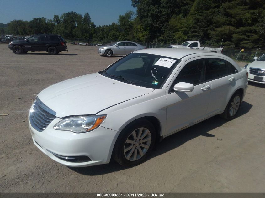 2014 CHRYSLER 200 TOURING - 1C3CCBBB5EN185692