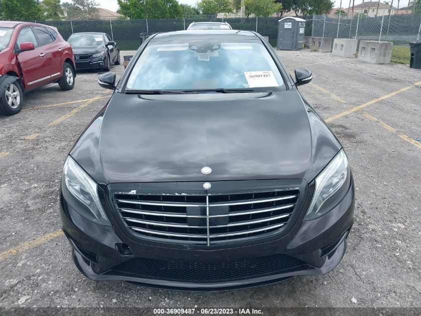 2015 MERCEDES-BENZ S-CLASS S 550 - WDDUG8FB8FA120173