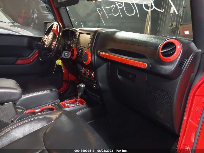 2015 JEEP WRANGLER UNLIMITED SAHARA - 1C4BJWEG0FL541913