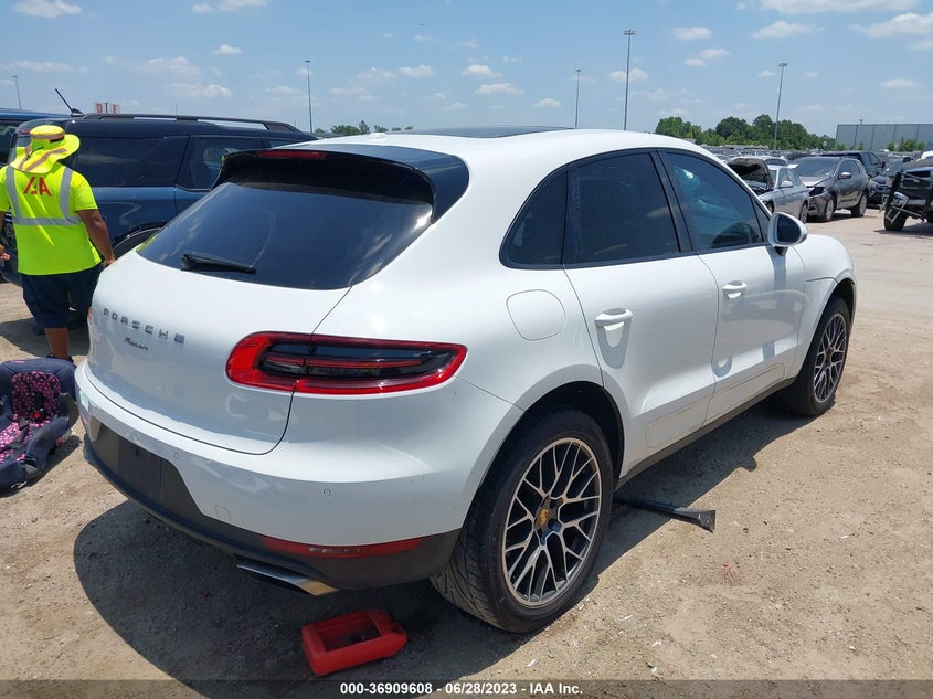VIN WP1AA2A58JLB06489 2018 PORSCHE MACAN