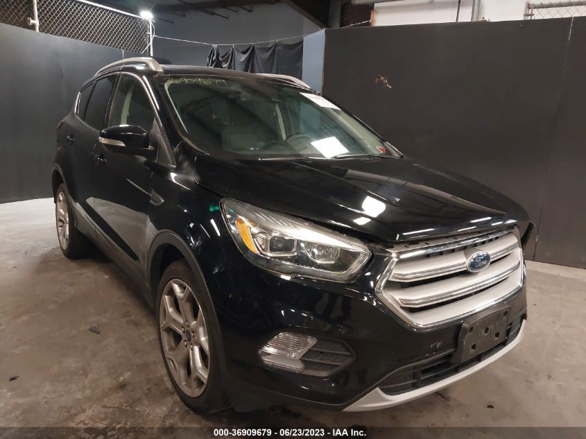 2019 FORD ESCAPE TITANIUM - 1FMCU9J91KUC58103