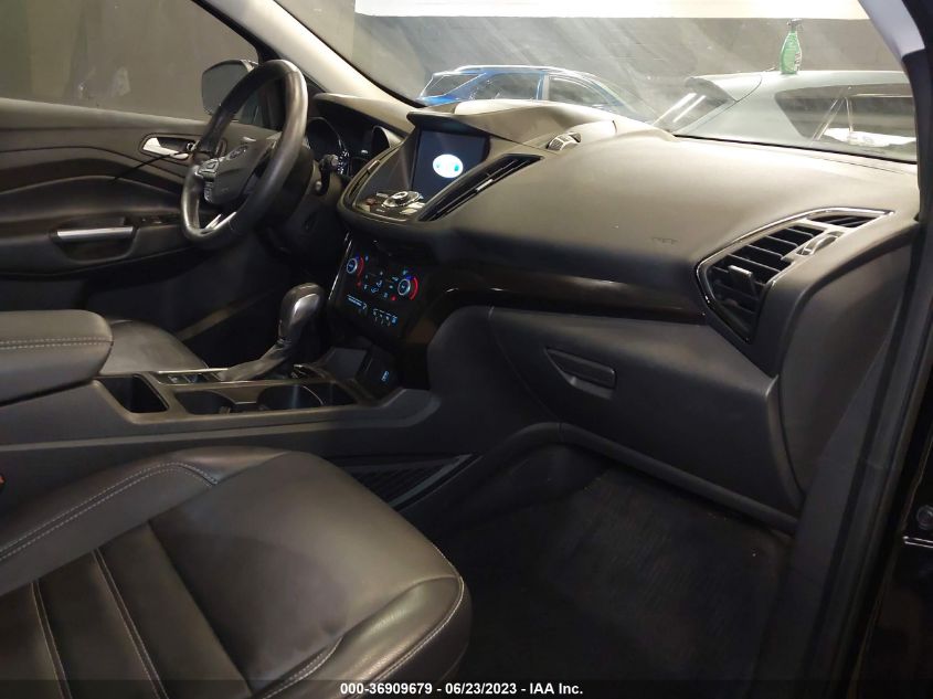 2019 FORD ESCAPE TITANIUM - 1FMCU9J91KUC58103