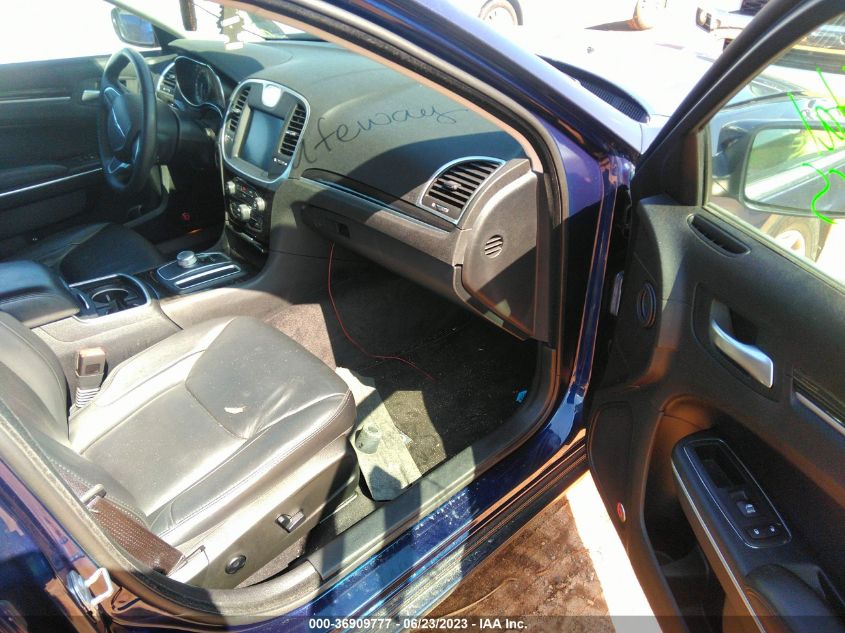 2016 CHRYSLER 300 LIMITED - 2C3CCAAG0GH135429