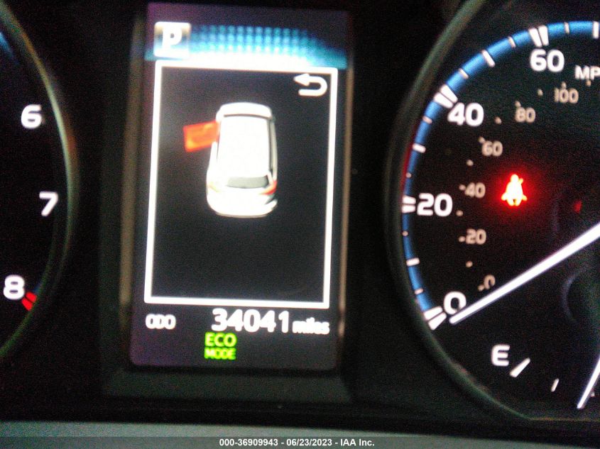 2017 TOYOTA RAV4 XLE - JTMWFREV8HJ108342