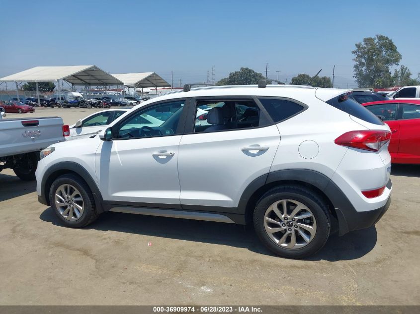 2017 HYUNDAI TUCSON SE - KM8J33A4XHU284851