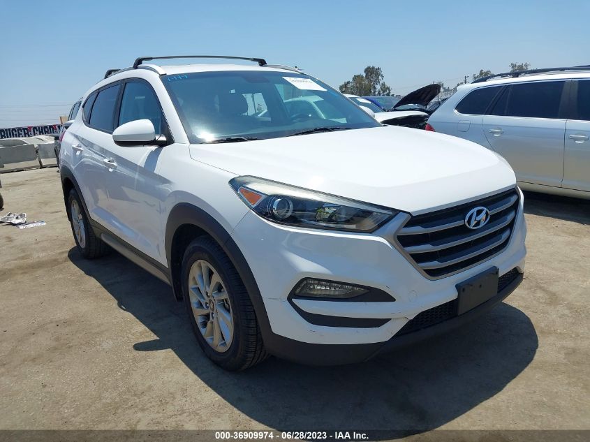 2017 HYUNDAI TUCSON SE - KM8J33A4XHU284851