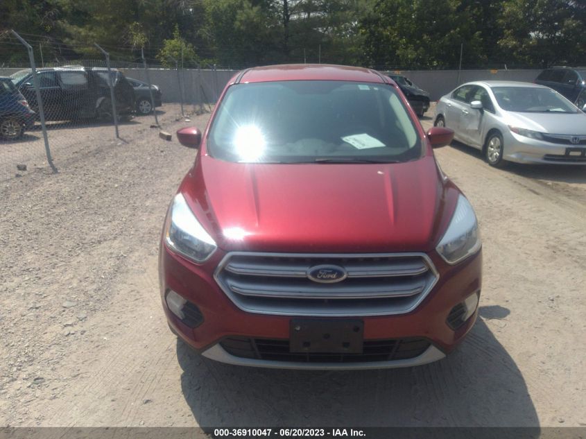 2017 FORD ESCAPE SE - 1FMCU9GD6HUB99750