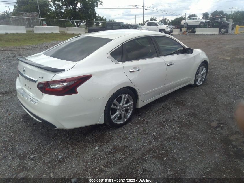 2017 NISSAN ALTIMA 2.5 SR - 1N4AL3AP1HC202032
