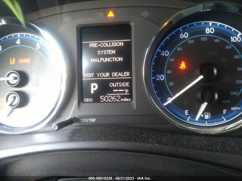 2018 TOYOTA COROLLA LE - 5YFBURHE5JP790310