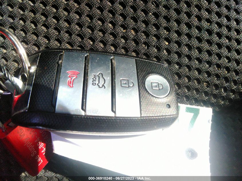 2020 KIA OPTIMA S - 5XXGT4L34LG401377