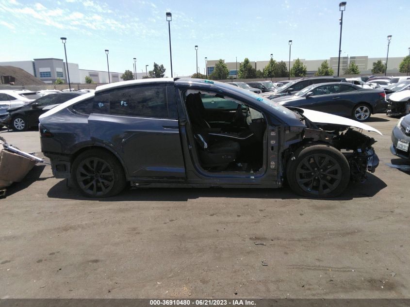 2022 TESLA MODEL X PLAID - 7SAXCBE65NF351691