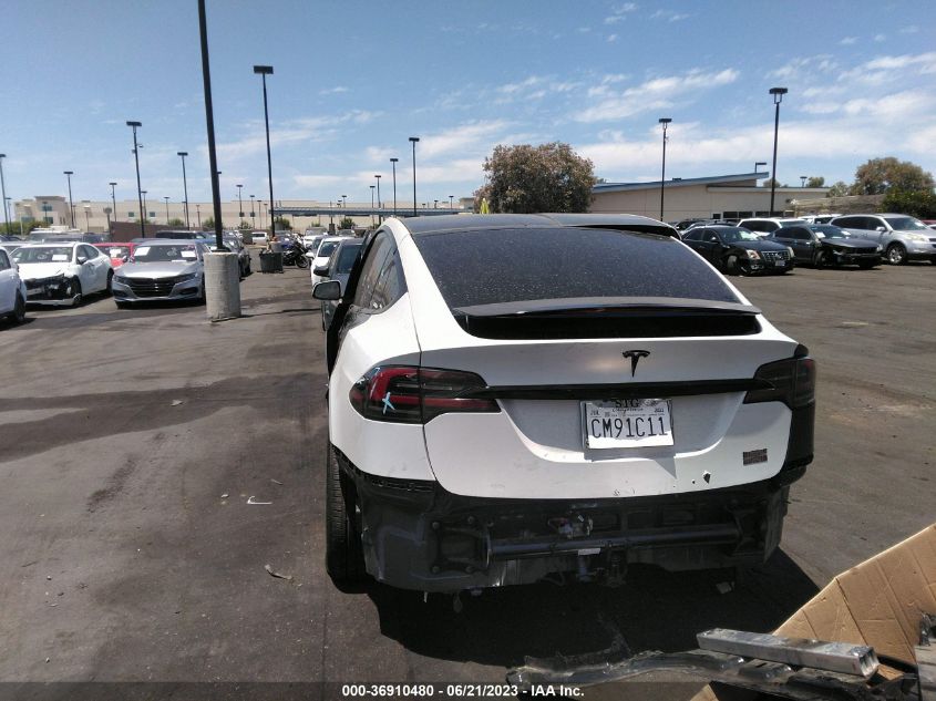 2022 TESLA MODEL X PLAID - 7SAXCBE65NF351691