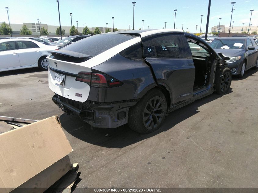 2022 TESLA MODEL X PLAID - 7SAXCBE65NF351691