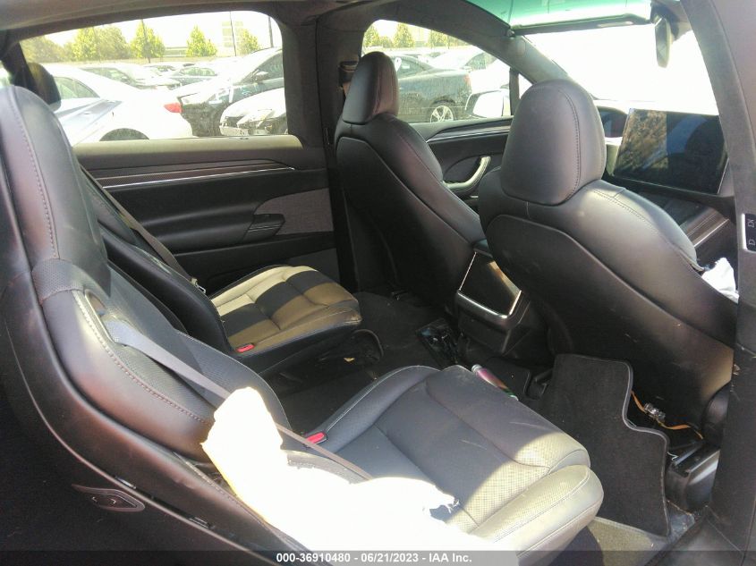 2022 TESLA MODEL X PLAID - 7SAXCBE65NF351691