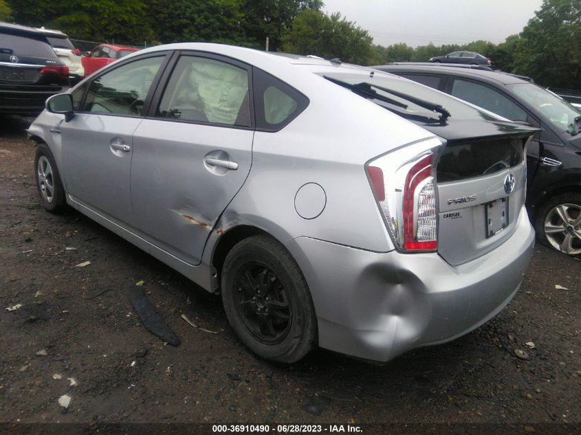 2015 TOYOTA PRIUS FOUR - JTDKN3DU1F0429617