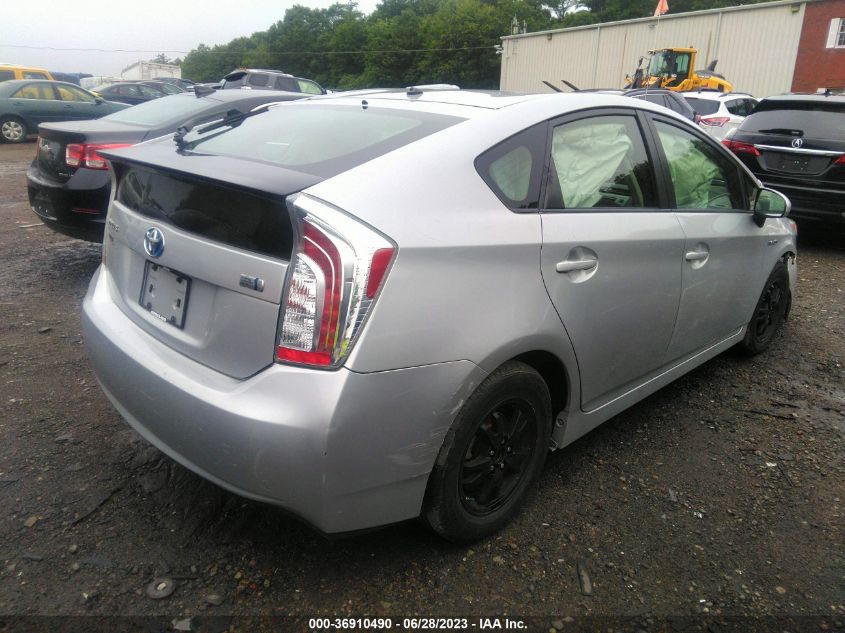 2015 TOYOTA PRIUS FOUR - JTDKN3DU1F0429617