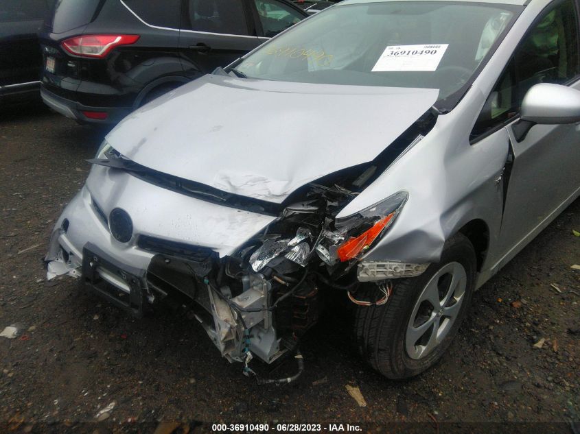 2015 TOYOTA PRIUS FOUR - JTDKN3DU1F0429617
