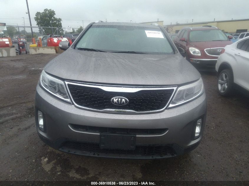 2014 KIA SORENTO LX - 5XYKT3A66EG478736