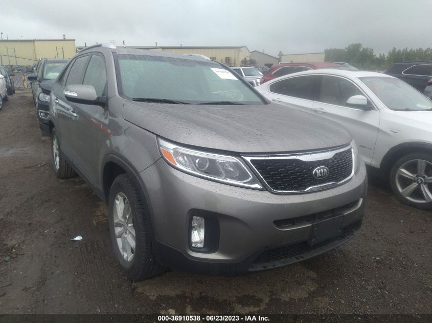 2014 KIA SORENTO LX - 5XYKT3A66EG478736