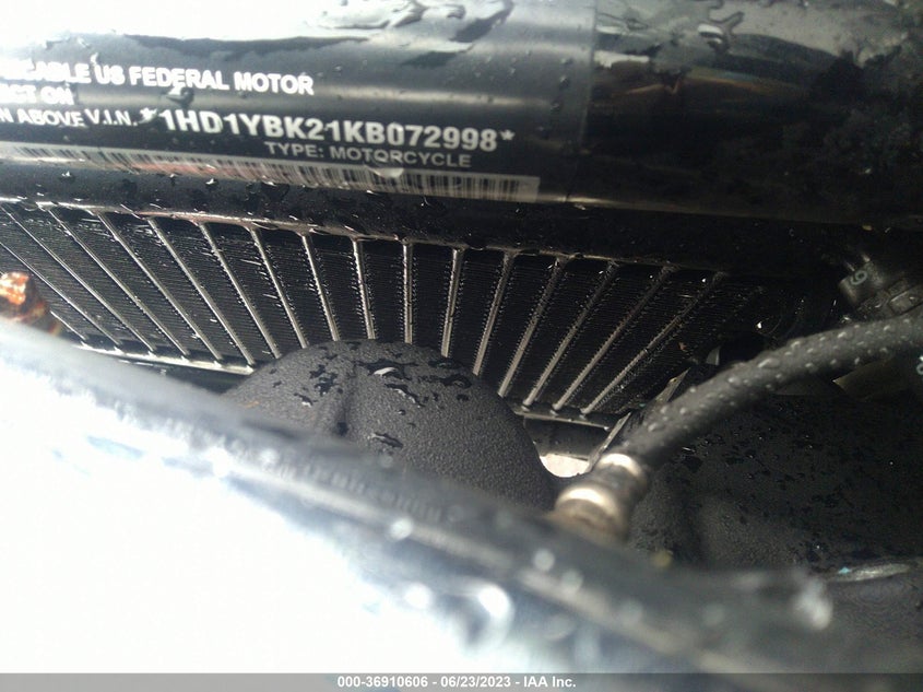 VIN 1HD1YBK21KB072998 2019 HARLEY-DAVIDSON FLHCS