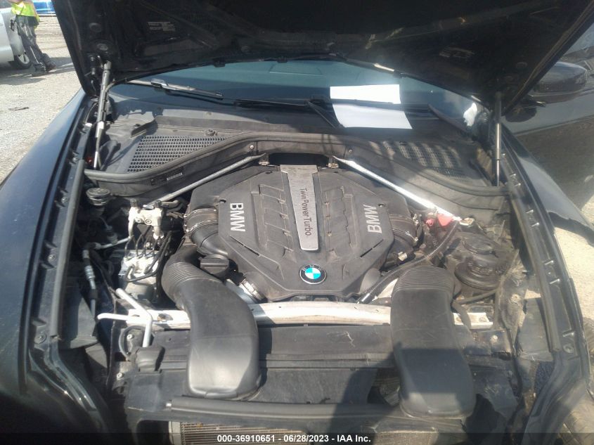 2013 BMW X6 XDRIVE50I - 5UXFG8C56DL591756