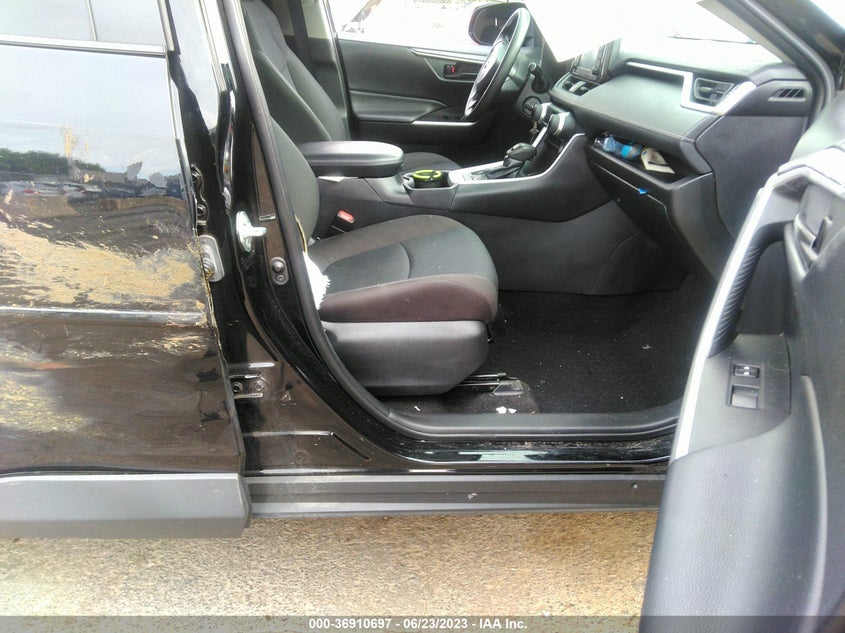 VIN 2T3F1RFV8LC115929 2020 TOYOTA RAV4 LE