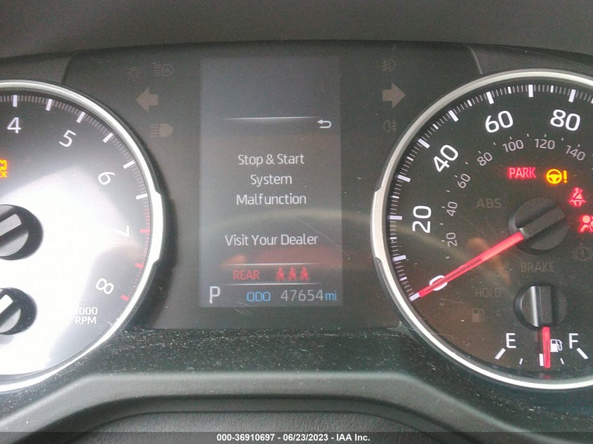 VIN 2T3F1RFV8LC115929 2020 TOYOTA RAV4 LE