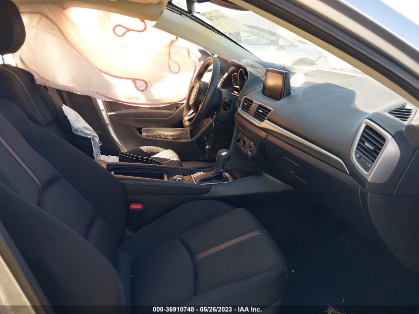2018 MAZDA MAZDA3 4-DOOR SPORT - 3MZBN1U76JM200397