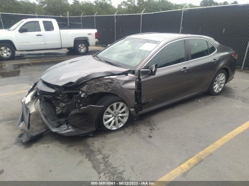 2018 TOYOTA CAMRY LE/SE/XLE/L - 4T1B11HK1JU631427
