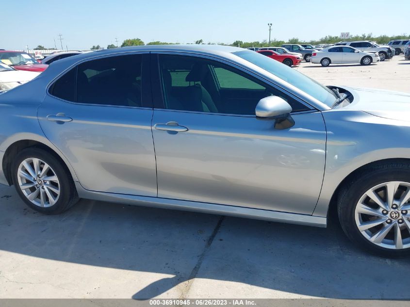 2021 TOYOTA CAMRY LE - 4T1C11AK5MU561126