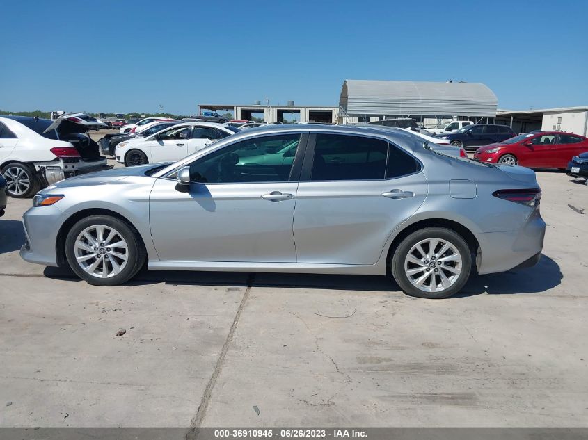 2021 TOYOTA CAMRY LE - 4T1C11AK5MU561126