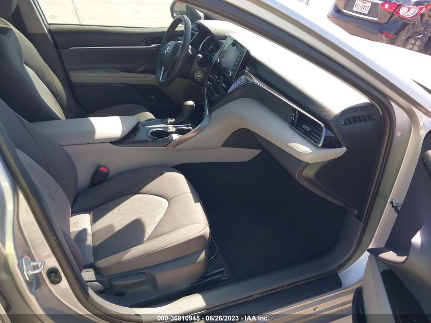 2021 TOYOTA CAMRY LE - 4T1C11AK5MU561126