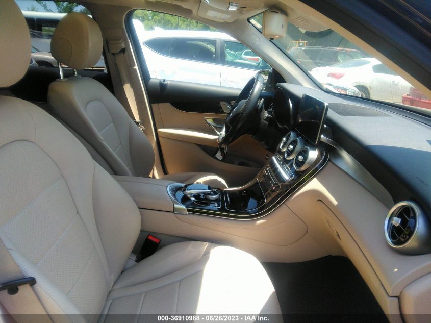 2016 MERCEDES-BENZ GLC GLC 300 - WDC0G4KB2GF008152