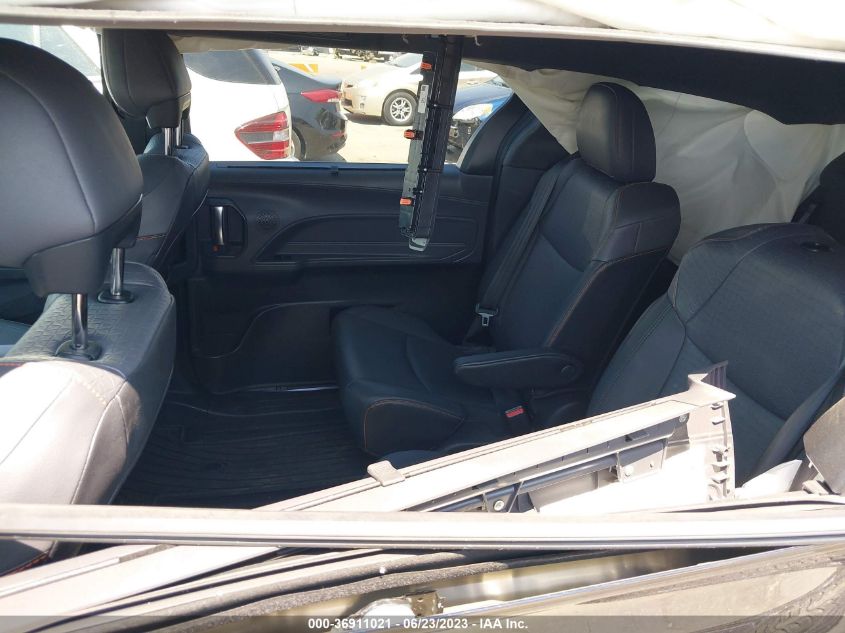 2021 TOYOTA SIENNA XSE - 5TDDRKEC3MS015892
