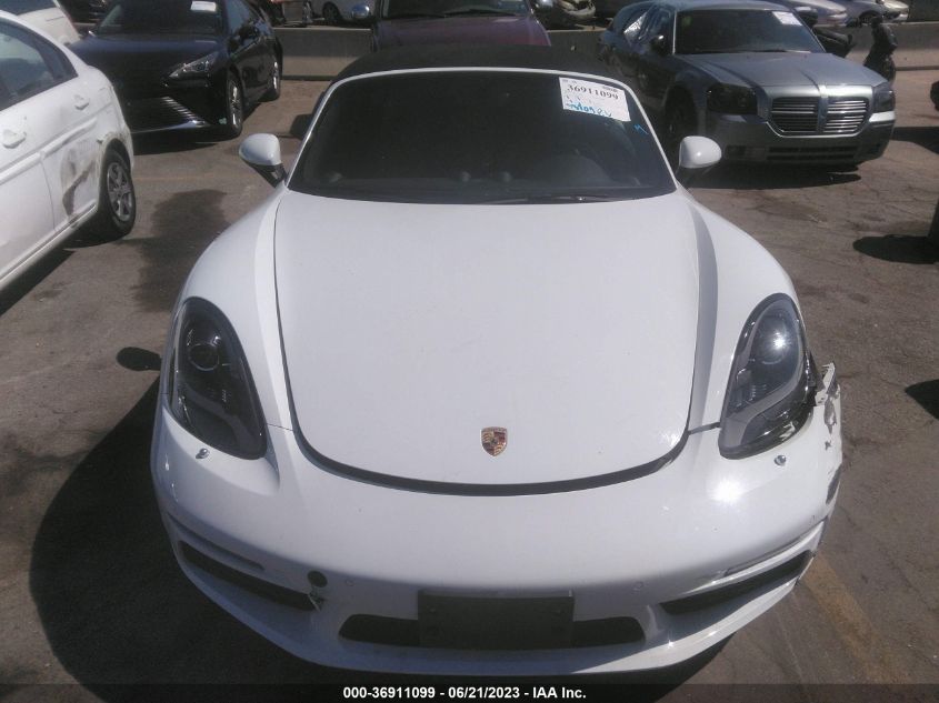 2017 PORSCHE 718 BOXSTER - WP0CA2A87HS221766