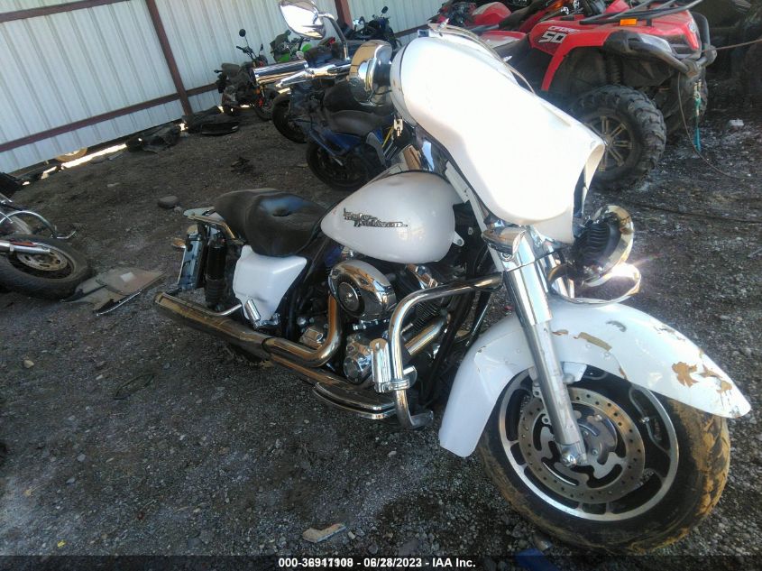 2008 HARLEY-DAVIDSON FLHX - 1HD1KB4168Y662061