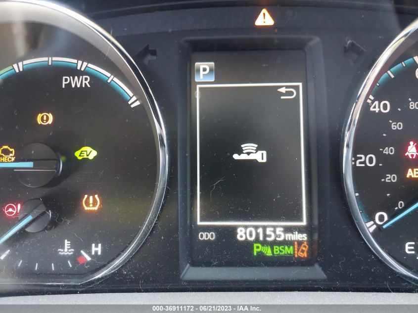 2017 TOYOTA RAV4 HYBRID XLE/LE PLUS - JTMRJREV0HD111472