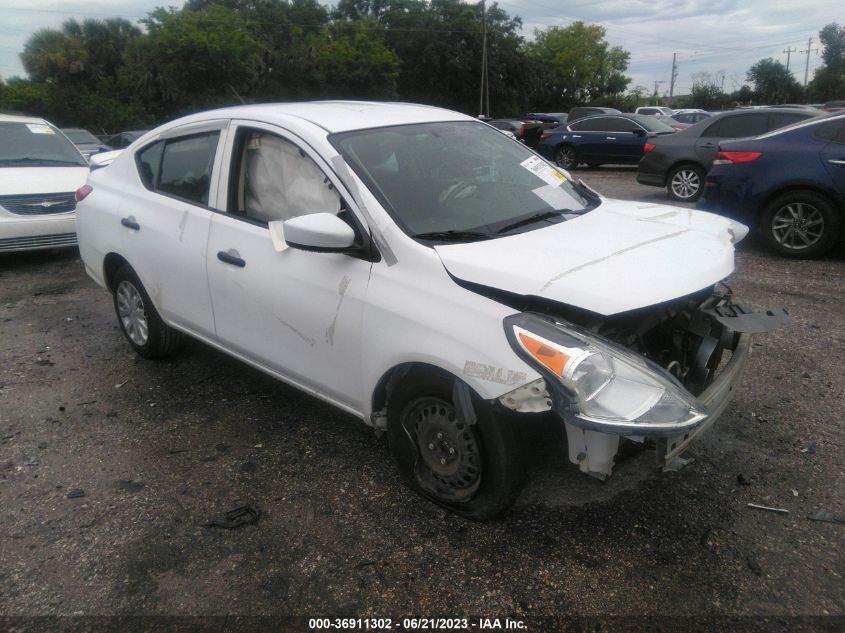 3N1CN7AP8KL827062 Nissan Versa Sedan S PLUS