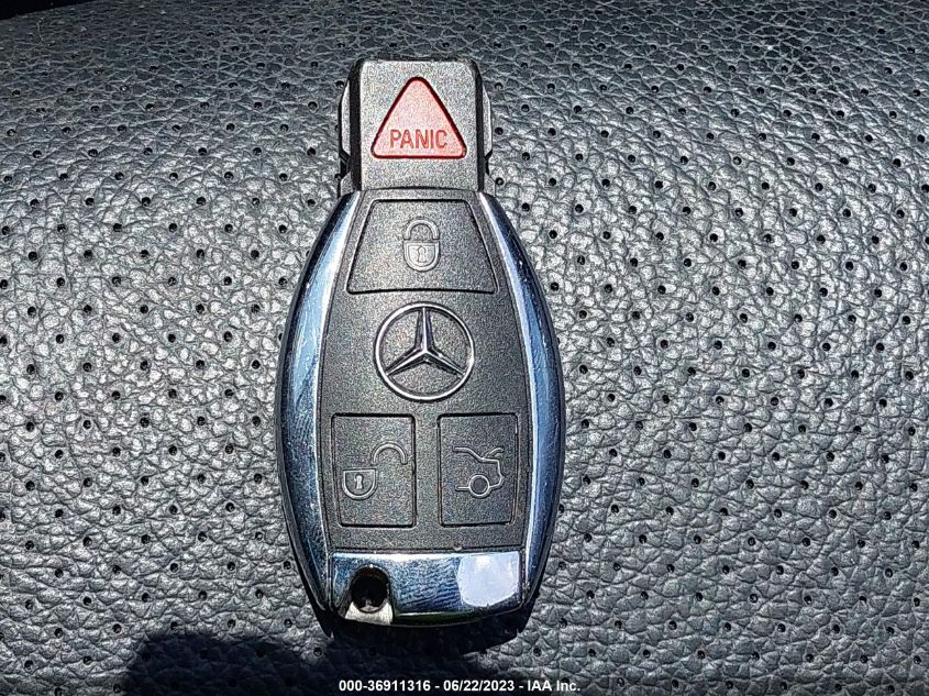 2018 MERCEDES-BENZ C-CLASS C 300 - WDDWF4JB6JR345424