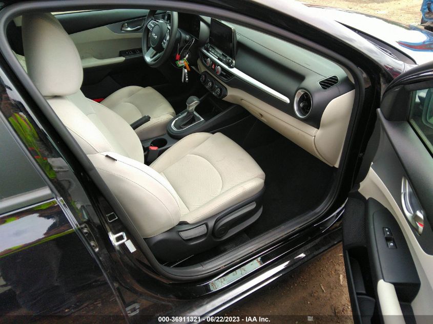 2022 KIA FORTE LXS - 3KPF24AD9NE449687