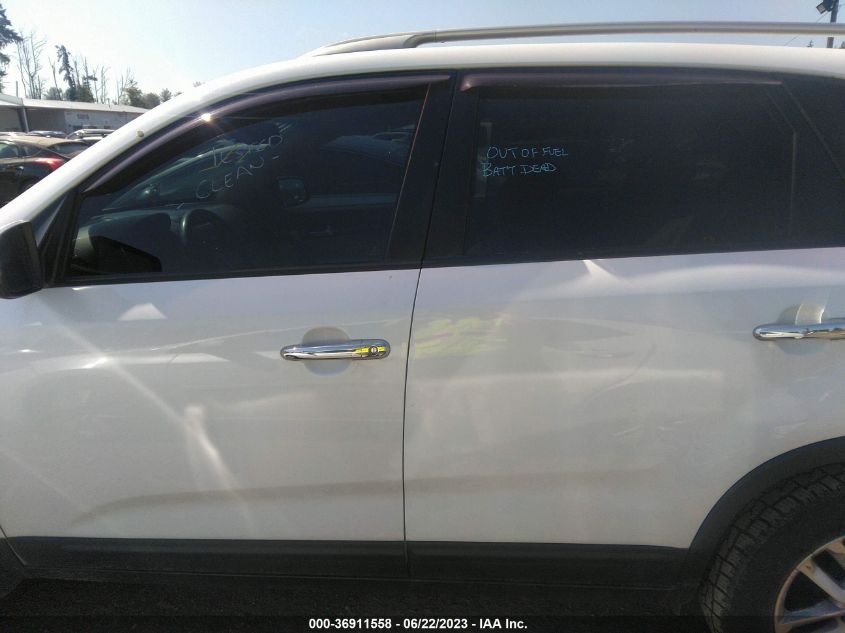 2015 KIA SORENTO LX - 5XYKT3A61FG587025