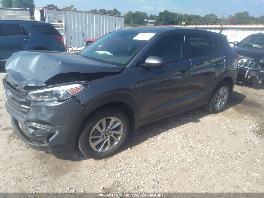 2016 HYUNDAI TUCSON SE - KM8J23A49GU110013