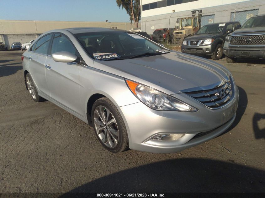 2013 HYUNDAI SONATA SE - 5NPEC4ABXDH668918